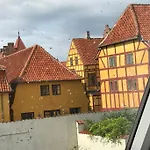 Nyt! Penthouselejlighed Nu Med Altan Og Havneudsigt Kerteminde