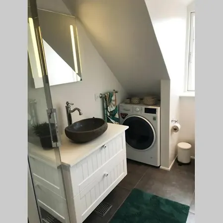 Nyt! Penthouselejlighed Nu Med Altan Og Havneudsigt Apartamento Kerteminde